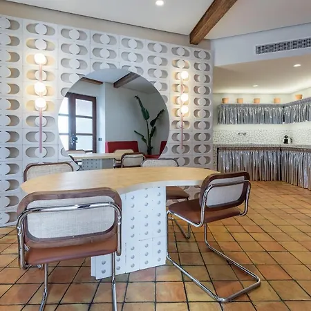 Apartup Market Square Deluxe Valencia Exterior photo