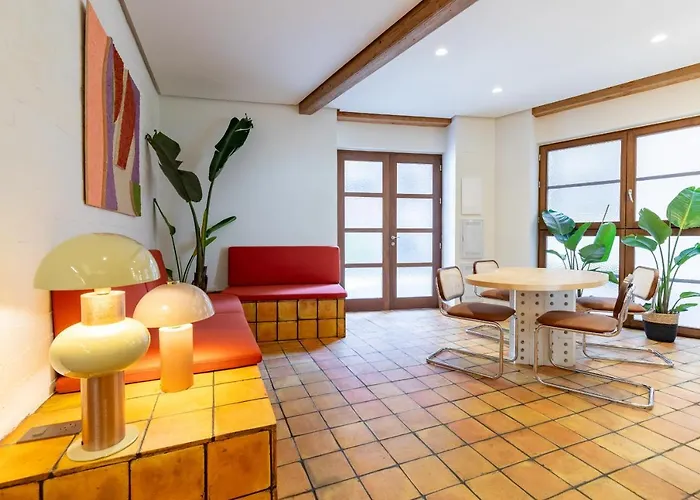Apartup Market Square Deluxe