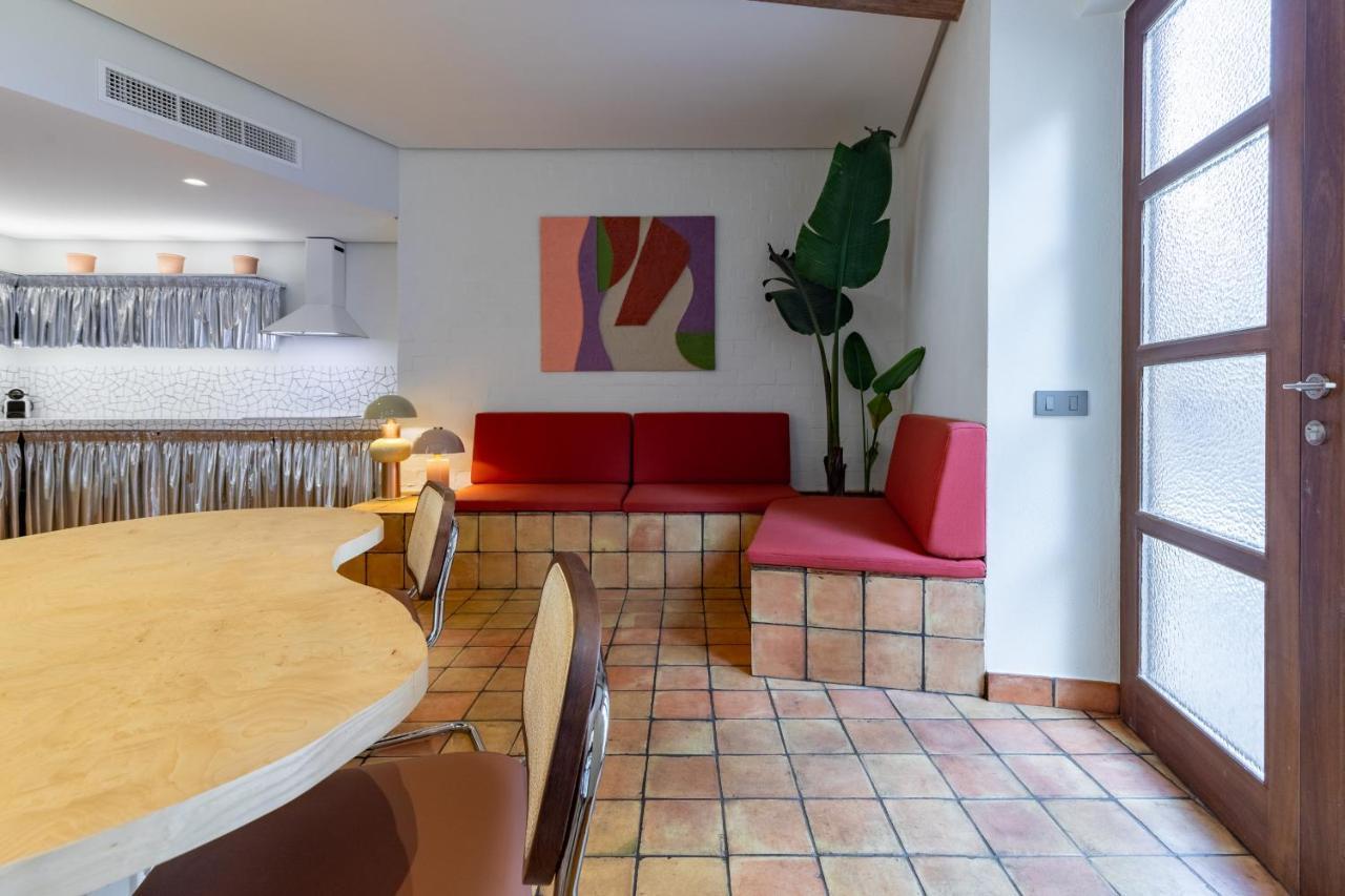 Apartup Market Square Deluxe